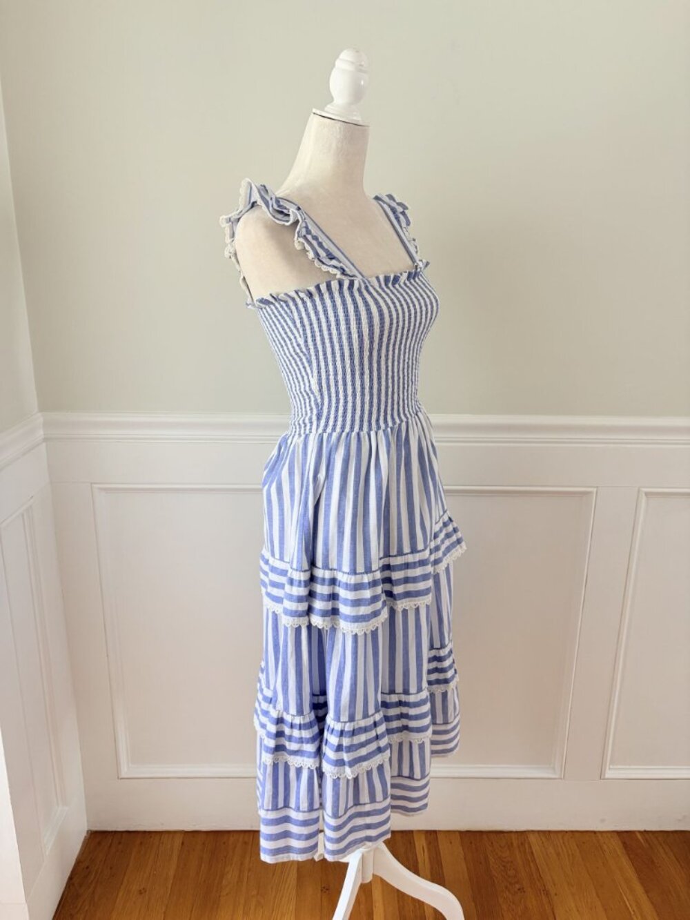 Alicia Bell Blue & White Striped Smocked Midi Dress With Tiered Skirt XS - Picture 3 of 6